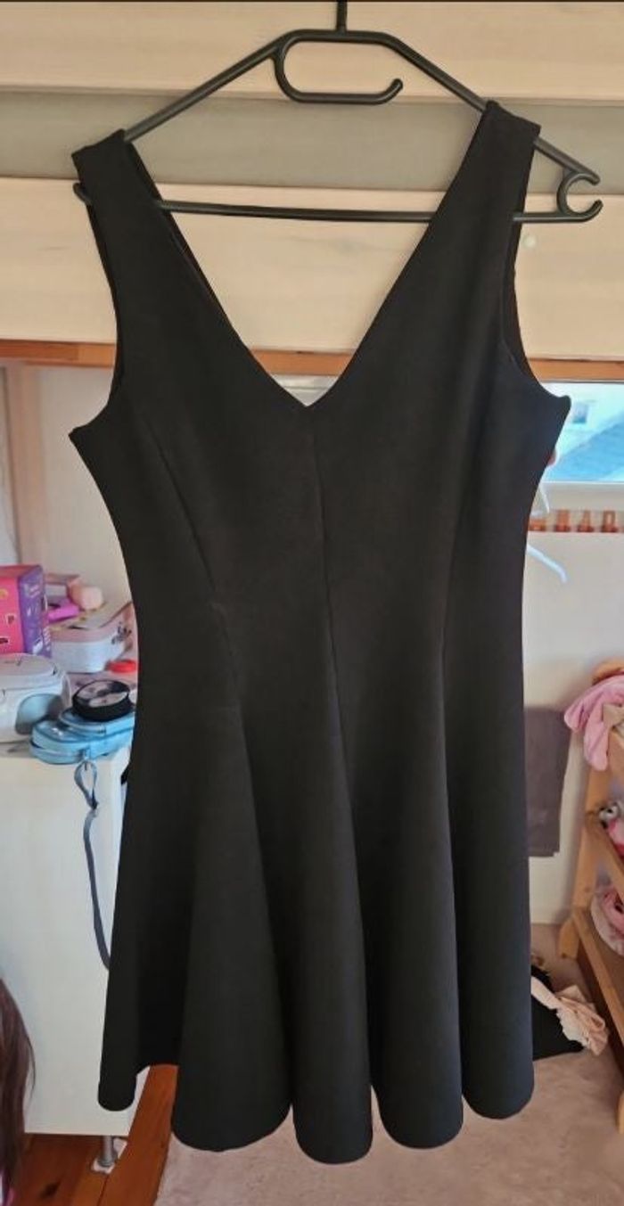 Robe noir chic
