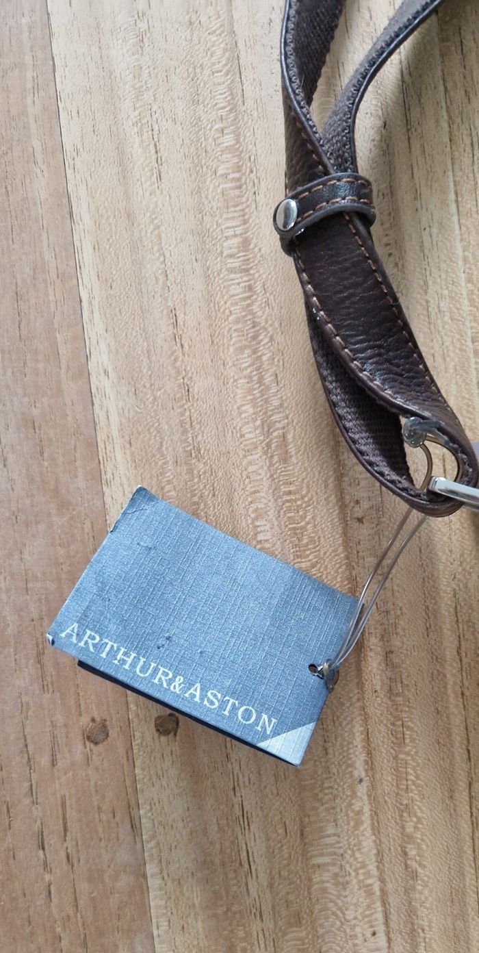 Sacoche homme neuve avec étiquette Arthur &Aston - photo numéro 6