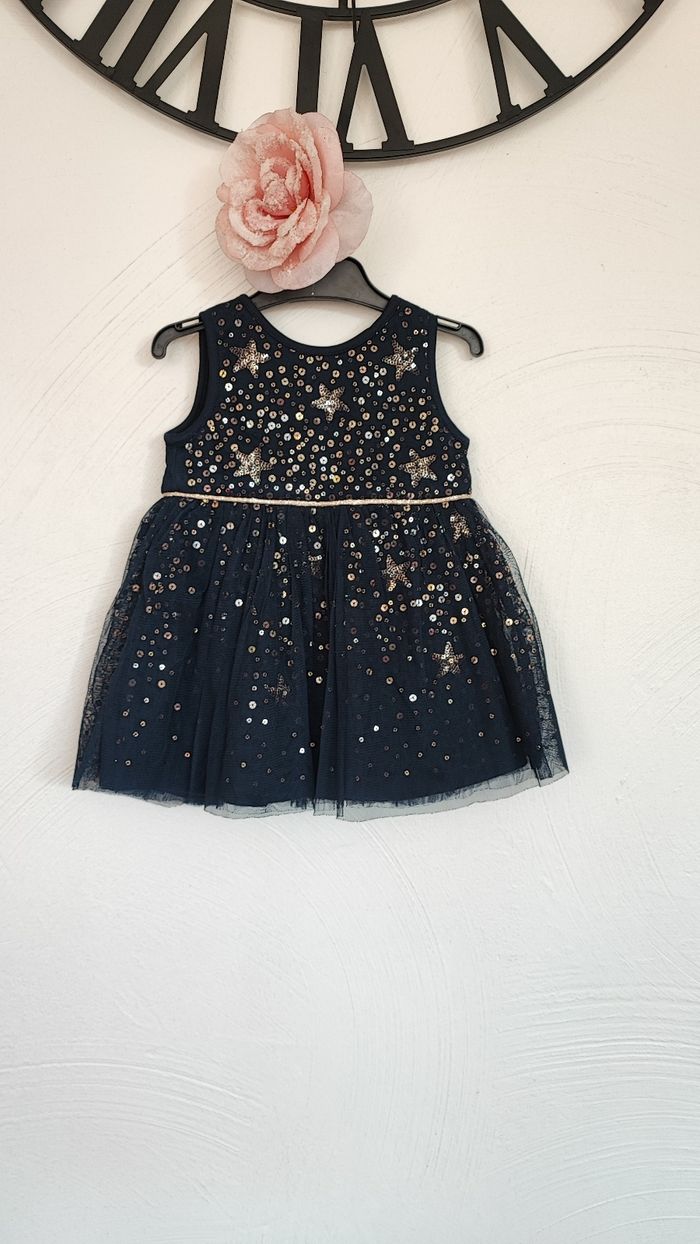 Robe marine or primark 6 mois - photo numéro 3