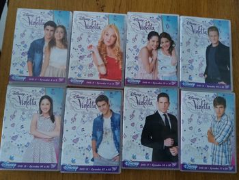 Lot de 8 DVD Violetta 2,3,4,12,13,15,17,20