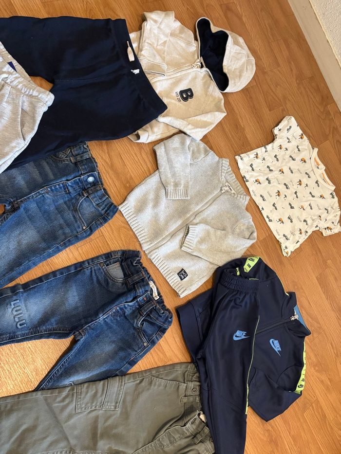 Lot 18 mois - photo numéro 2