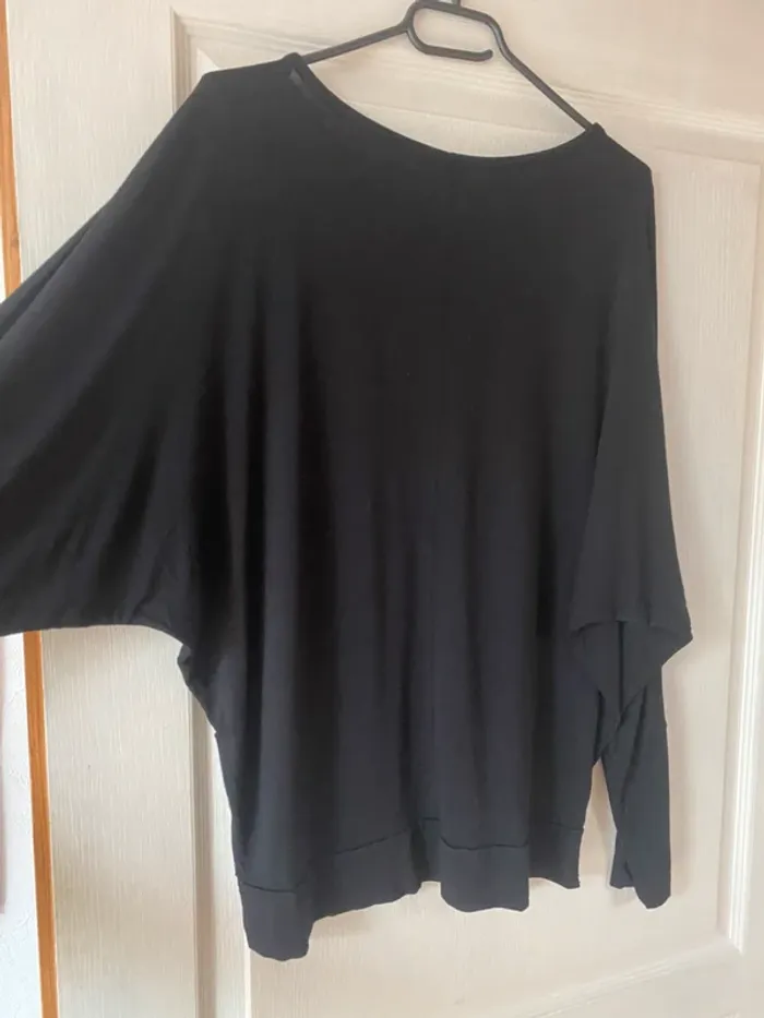 Haut fin fluide décolleté taille XL - photo numéro 4