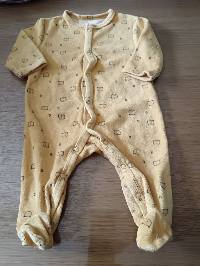 Pyjamas 3 mois - photo numéro 6