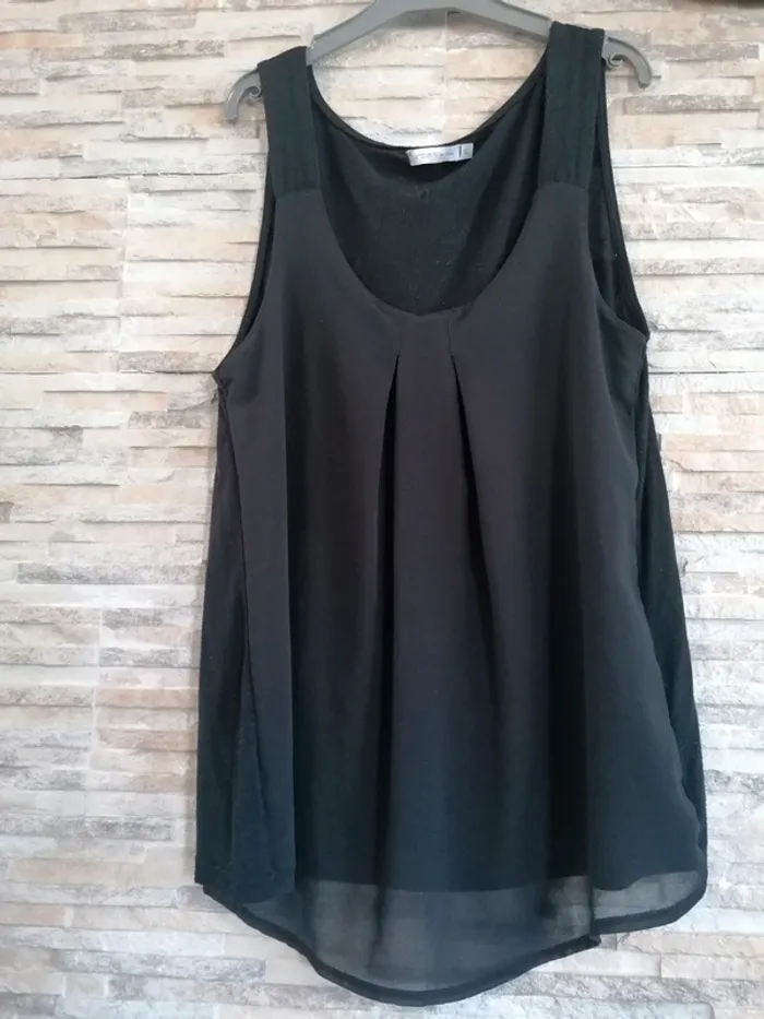 Top / haut noir fluide taille S gemo #Vêtements_femmes_krocaro - photo numéro 2
