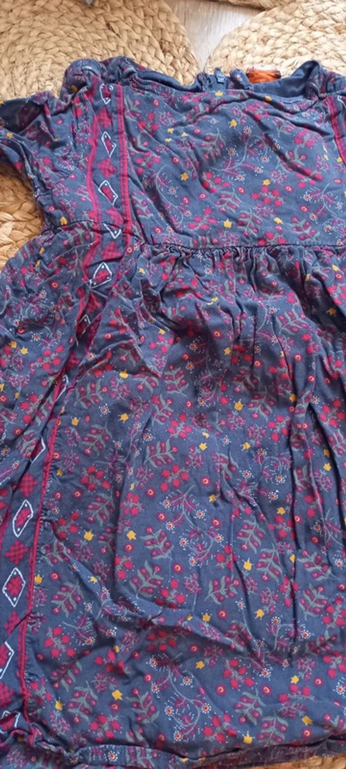 Robe 5 ans TAO - photo numéro 3