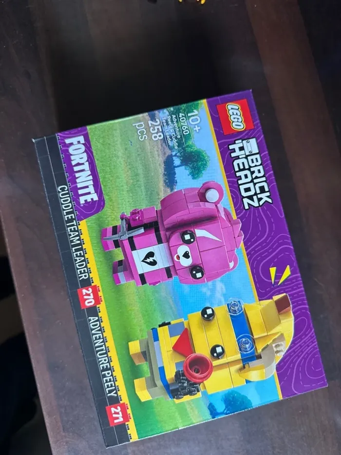 Set lego BrickHeadz Fortnite 40760 Adventure Peely and Cuddle - photo numéro 2
