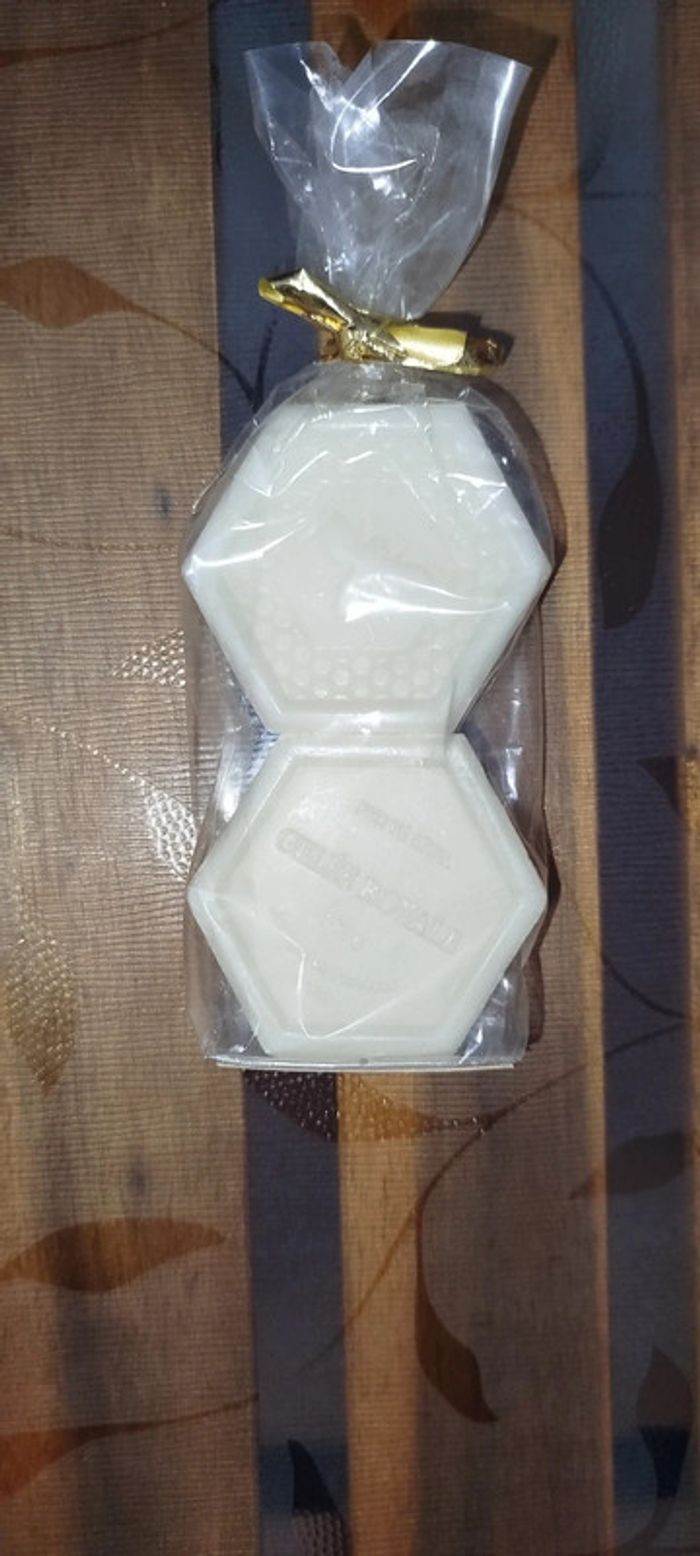 Savon gelée royal neuf