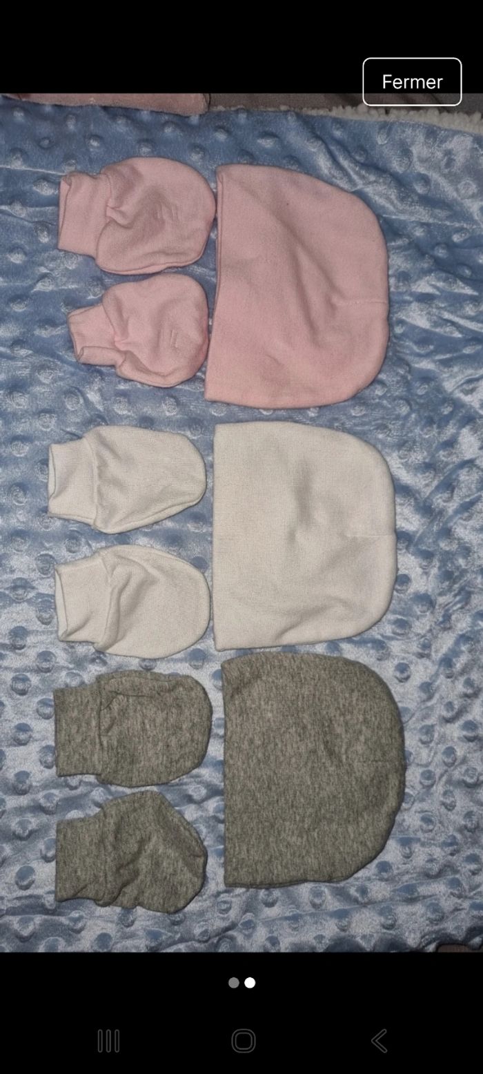 Lot bonnet gants naissance 0/3 mois fille neuf sans étiquettes - photo numéro 2