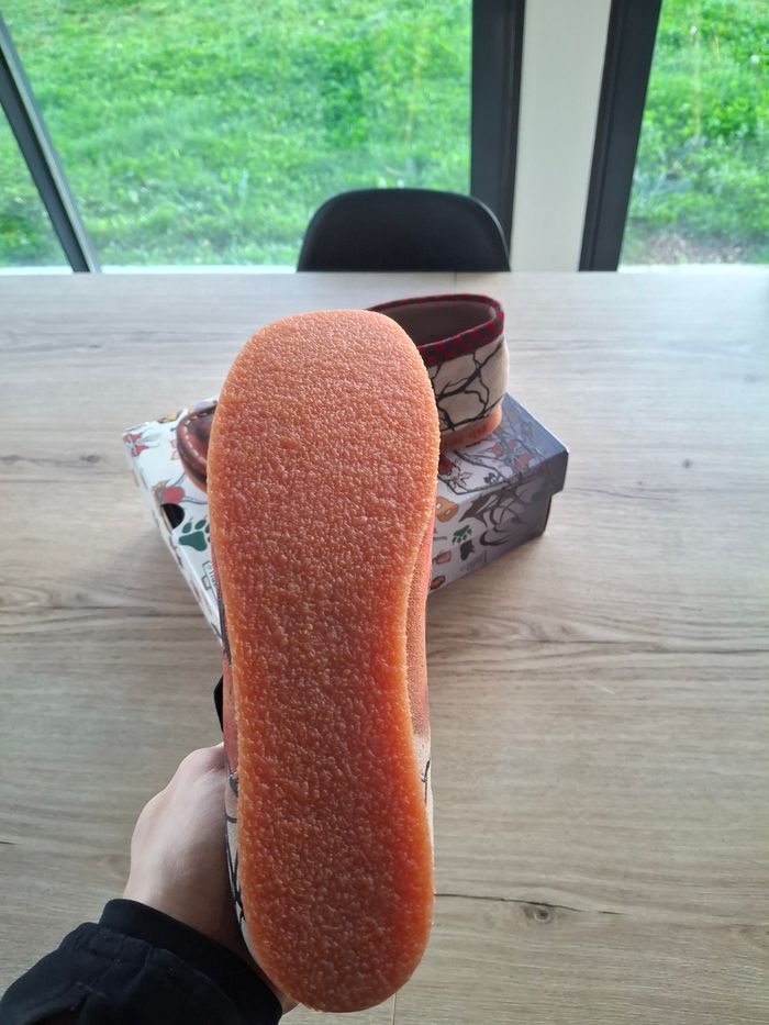 Clarks Wallabe Cuir de Nubuck Stranger Things T38 Neuve - photo numéro 10