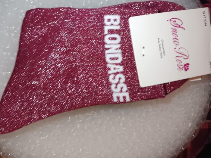 chaussettes blondasse - photo numéro 3