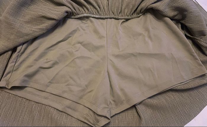 Jupe-short »Cache-Cache »vert kaki - photo numéro 3