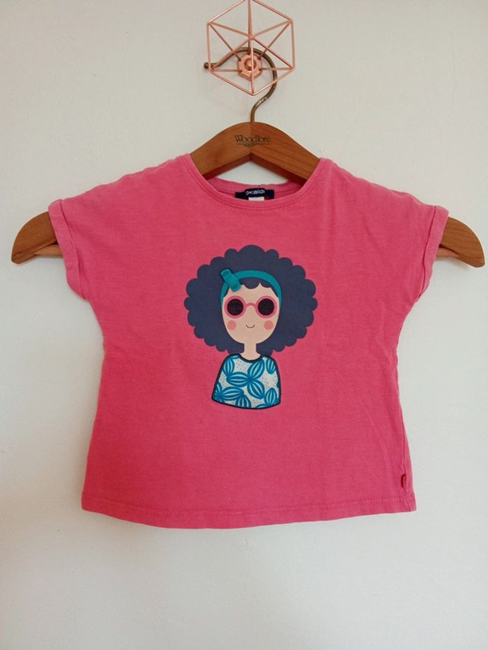 Tee shirt taille 4 ans. Okaïdi