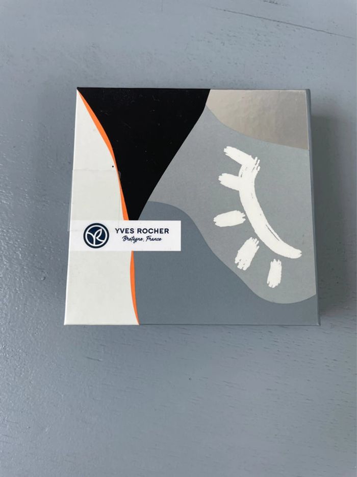 Quatuor fards à paupières Yves Rocher neuf