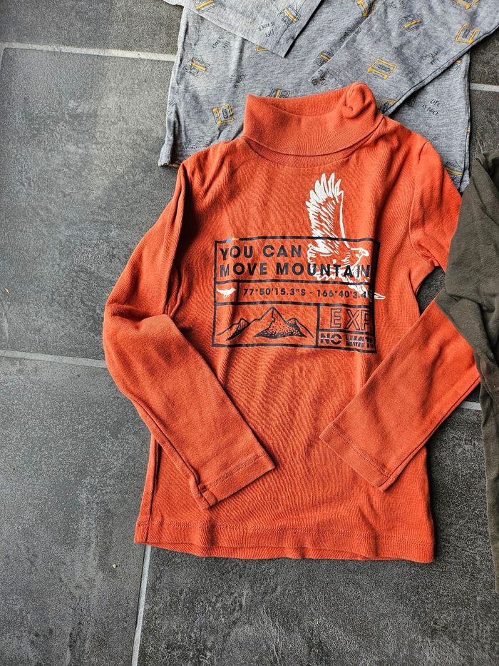 Lot de 7 vêtements garçon 6 ans - photo numéro 2