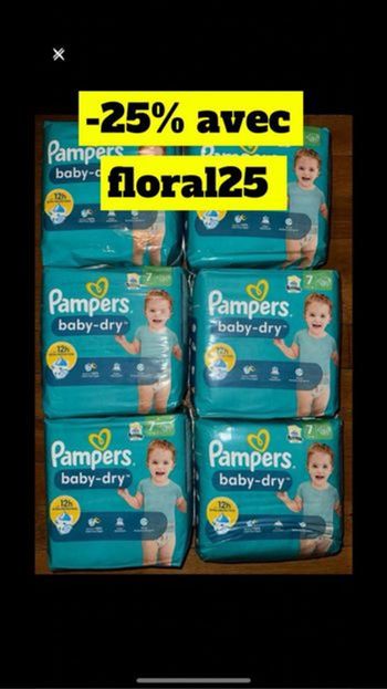 Six paquets de couches Pampers taille 6