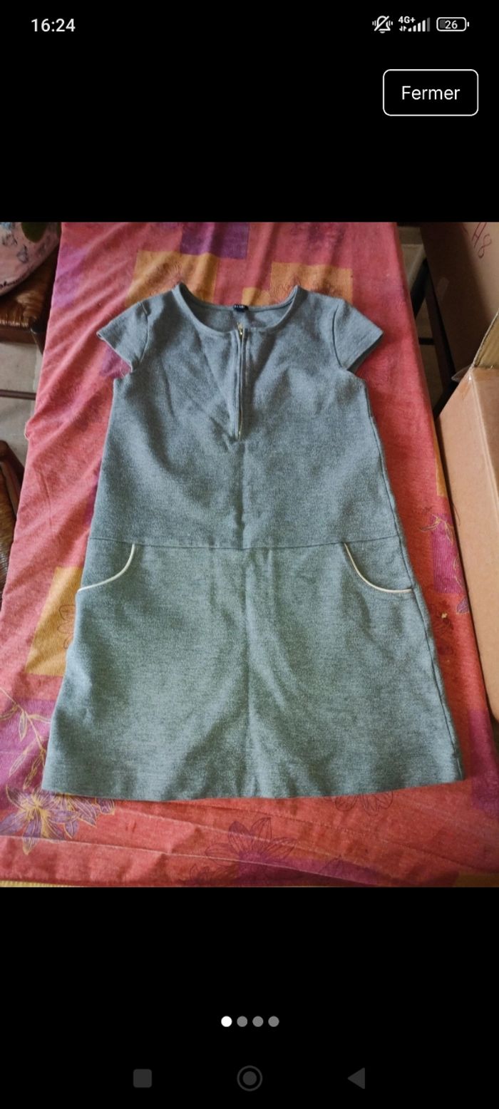 Très belle robe fille e36