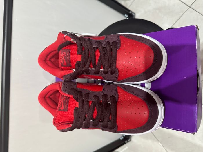 Nike SB Dunk Low Cherry - photo numéro 3