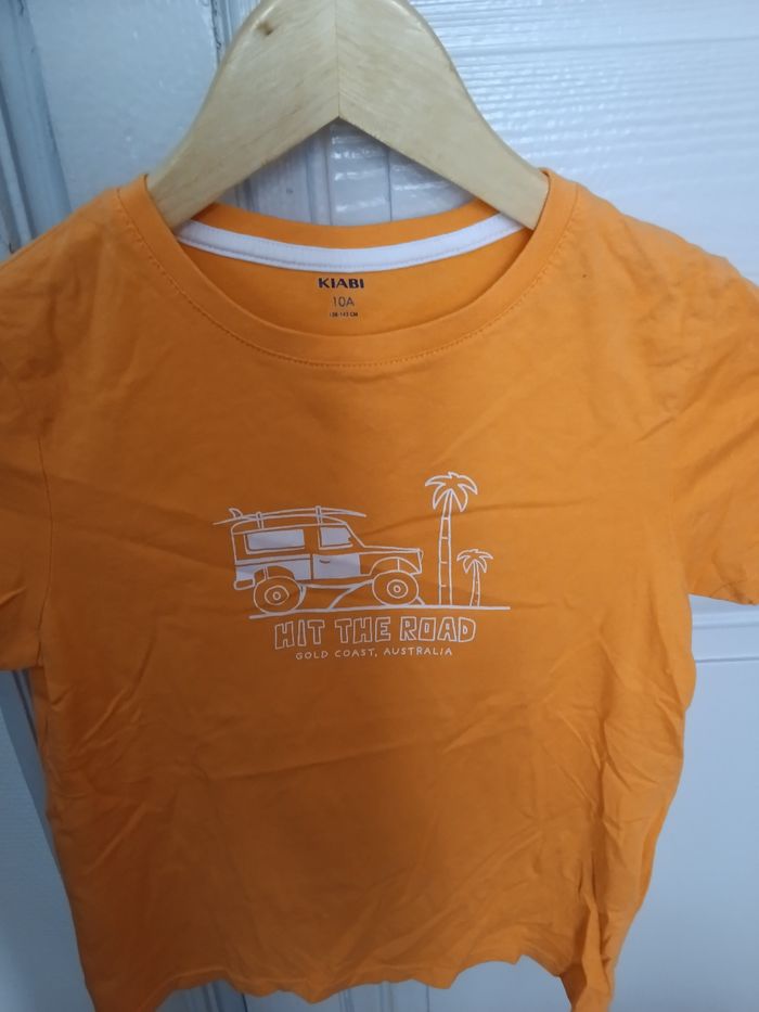 Tee-shirt Kiabi orange et blanc - photo numéro 2
