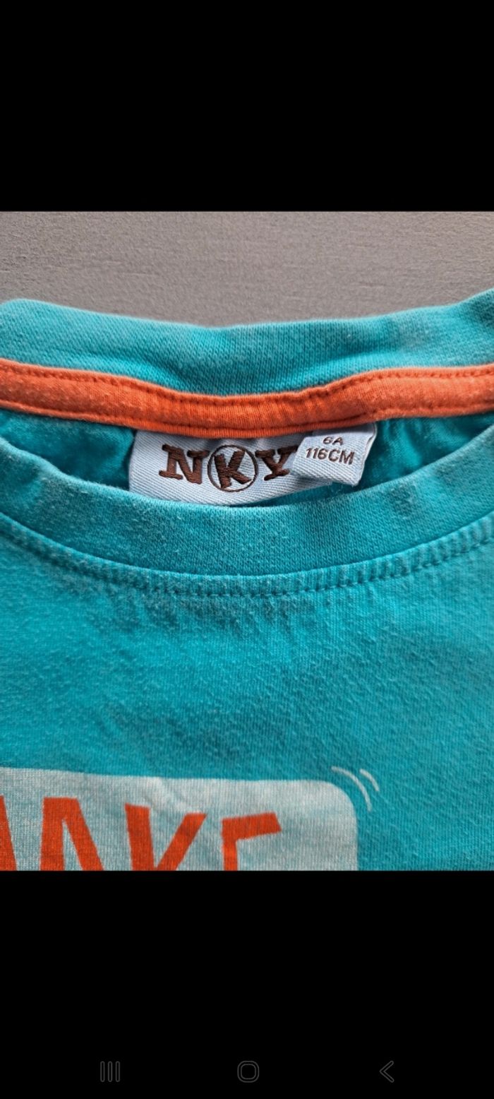 Tee-shirt - photo numéro 2