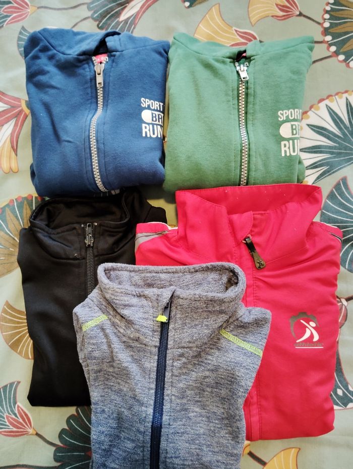 Lot de vêtements 5 ans - photo numéro 4