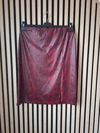 Jupe fluide imprimée python serpent rouge et noir T 40