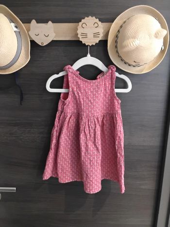 Robe rose