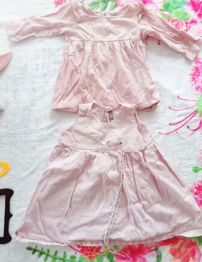 Lot 2 robes/tuniques rose 12 mois fille