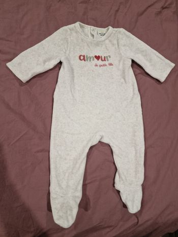 Pyjama 3mois tape a l'œil 