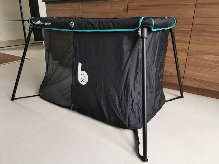 Lit parapluie Moov and Sleep noir