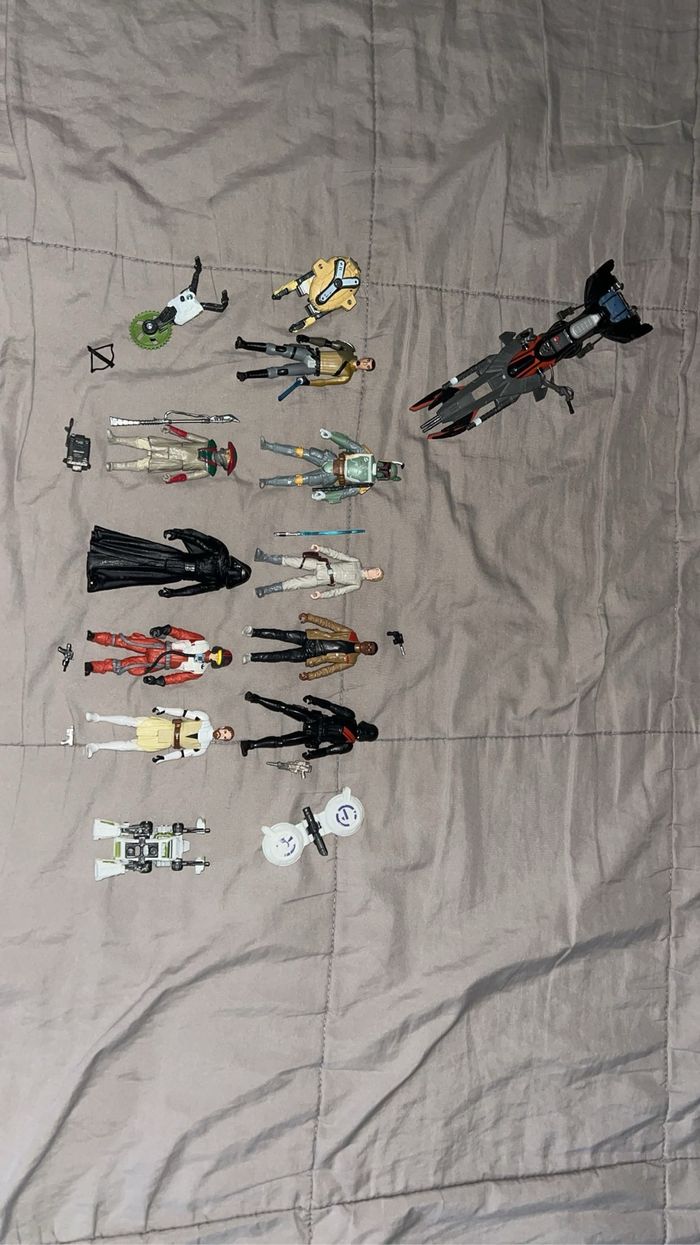 Lot de figurines,accessoires,motojet stars Wars - photo numéro 2