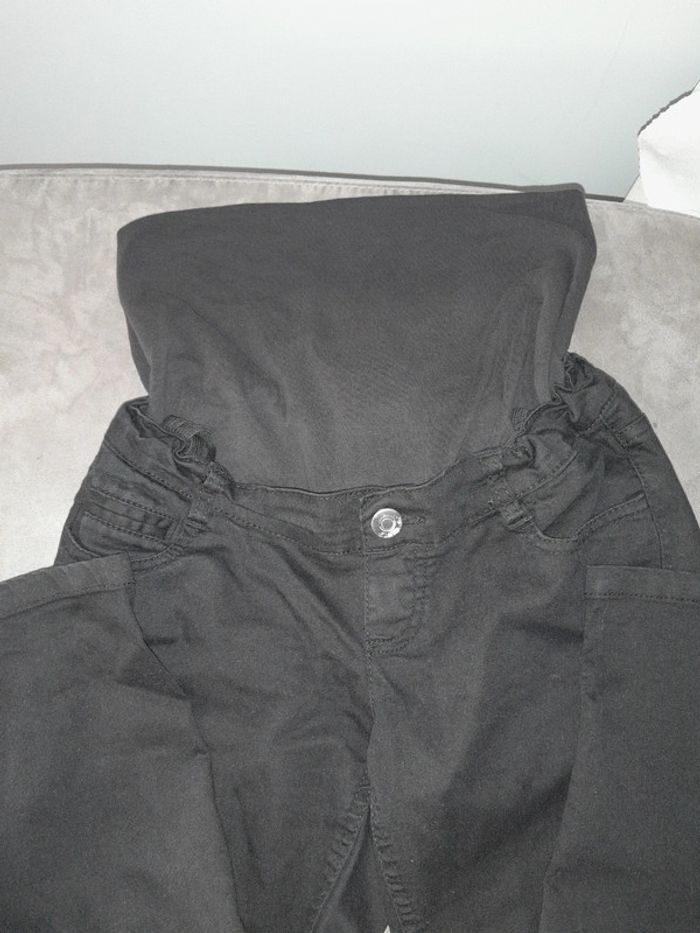 Pantacourt noir de grossesse taille 36 - photo numéro 2