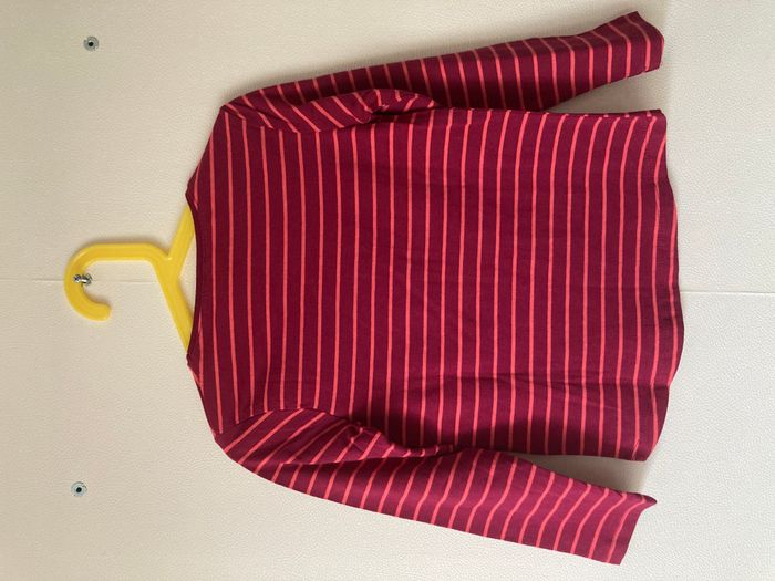 tee-shirt manches longues rayé taille 5 ans - photo numéro 3