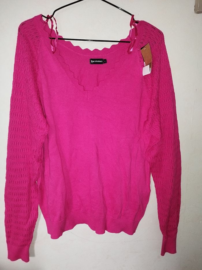 Pull chic rose