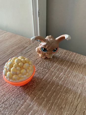 Figurine Pet shop lapin angora et accessoire