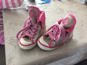 Baskets Orchestra pointure 24