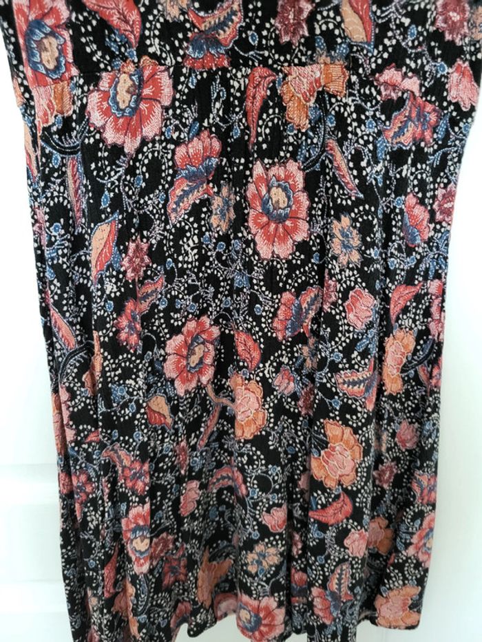 Robe noire motifs fleurs rouges Etam - photo numéro 4