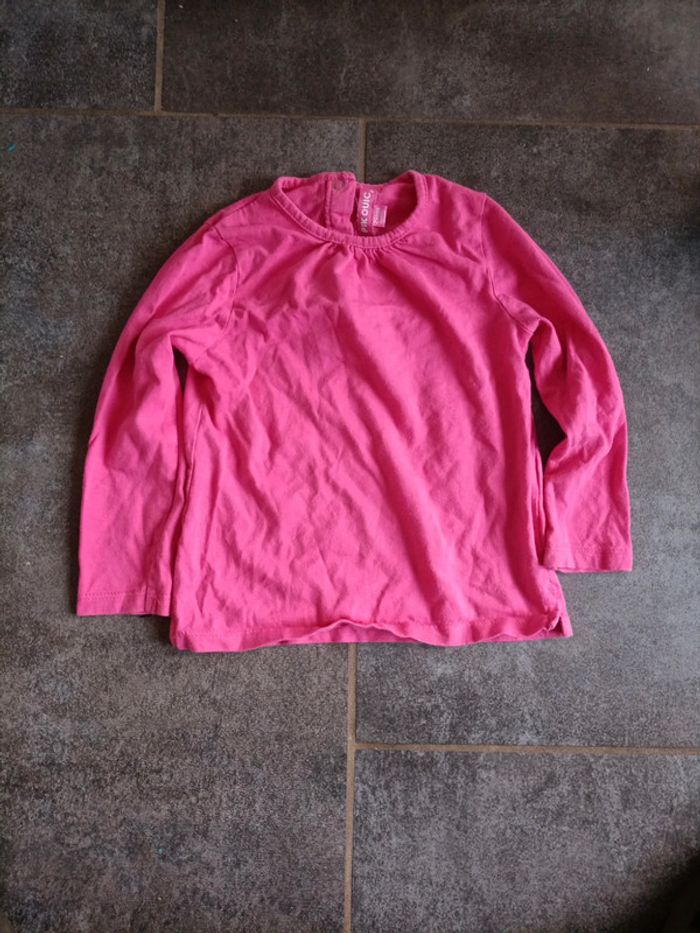 T-shirt