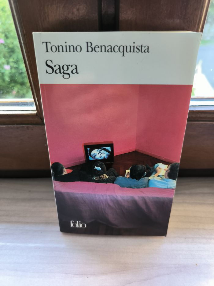livre Saga - Benacquista Tonino en tres bon etat ref EC