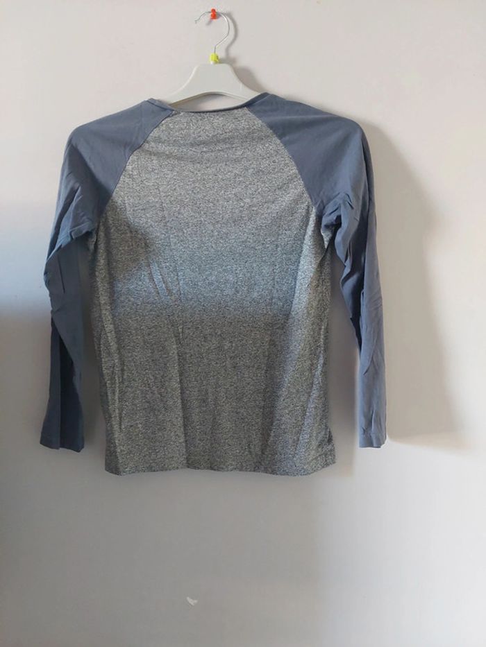 T shirt manches longues - photo numéro 3