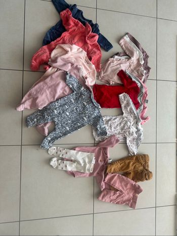Lot 3 mois fille body pyjama