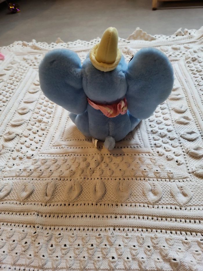 Petite peluche dumbo - photo numéro 2