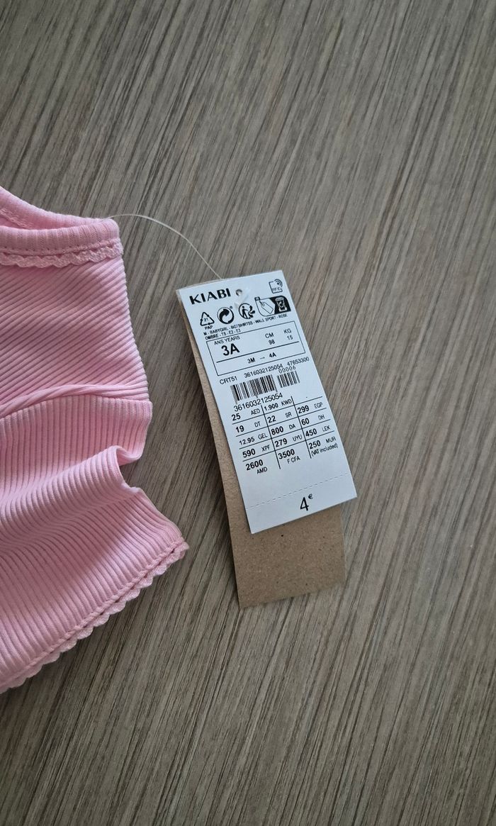 Tee shirt neuf kiabi 3 ans - photo numéro 2