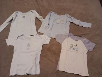 T-Shirts / Tricots de Peau Taille 2 ans