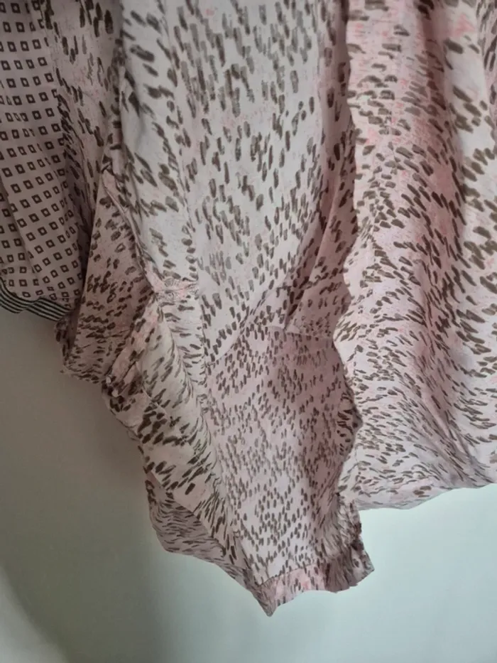 T-shirt Sandwich taille 44 - photo numéro 6