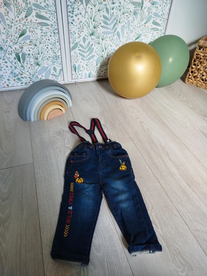 Pantalon avec bretelle