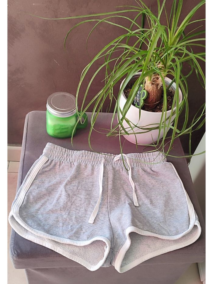 Short Kiabi taille 32