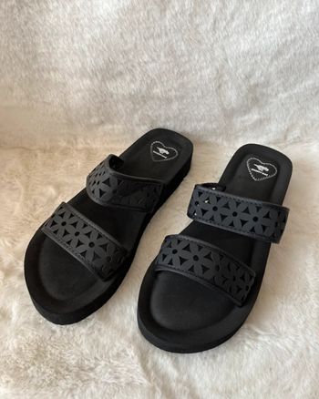 Sandales, claquettes noires rocket dog 40