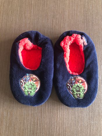 chaussons avengers marvel 32/34