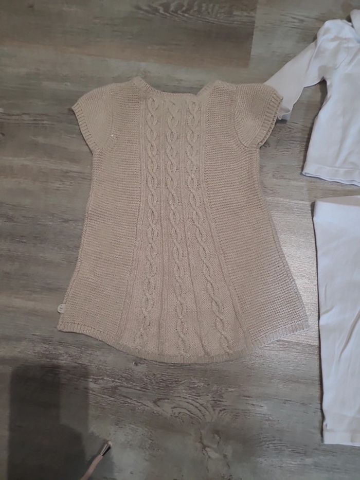 Robe en tricot avec legging blanc et tee shirt - photo numéro 6