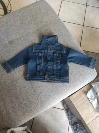 Veste en jean 6 mois influx